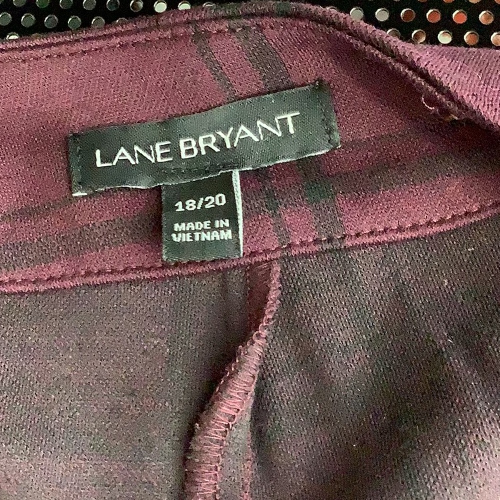 Lane Bryant Size 18 - 20 long Blazer / Duster purple & Black plaid Pockets EUC. - Picture 10 of 13